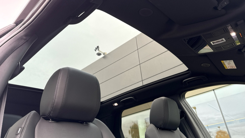 Land Rover Discovery Sport 2.0 D200 Dynamic SE 5dr Auto [5 Seat] Diesel Station Wagon